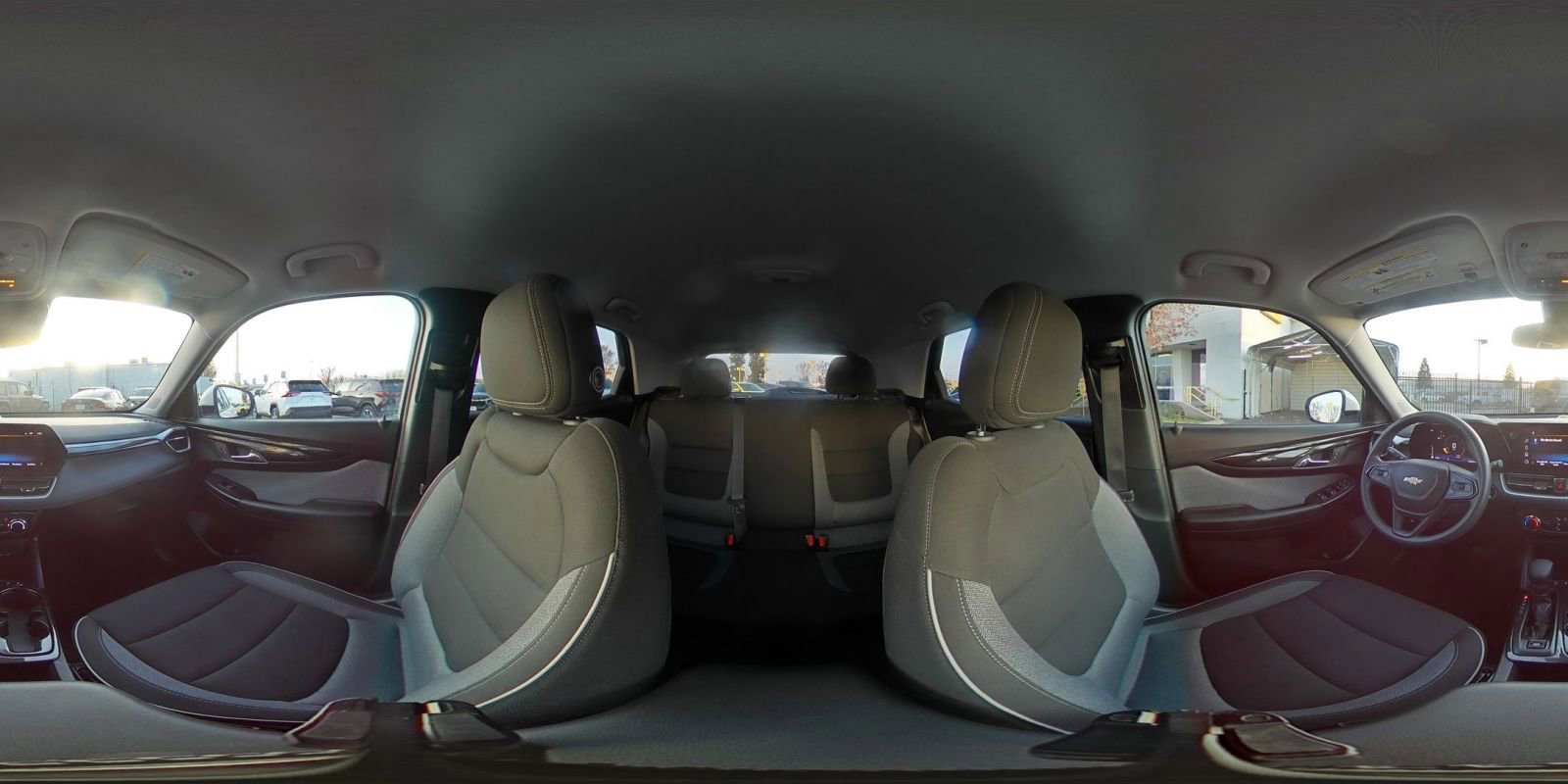 Used 2025 Chevrolet TrailBlazer LT image 40