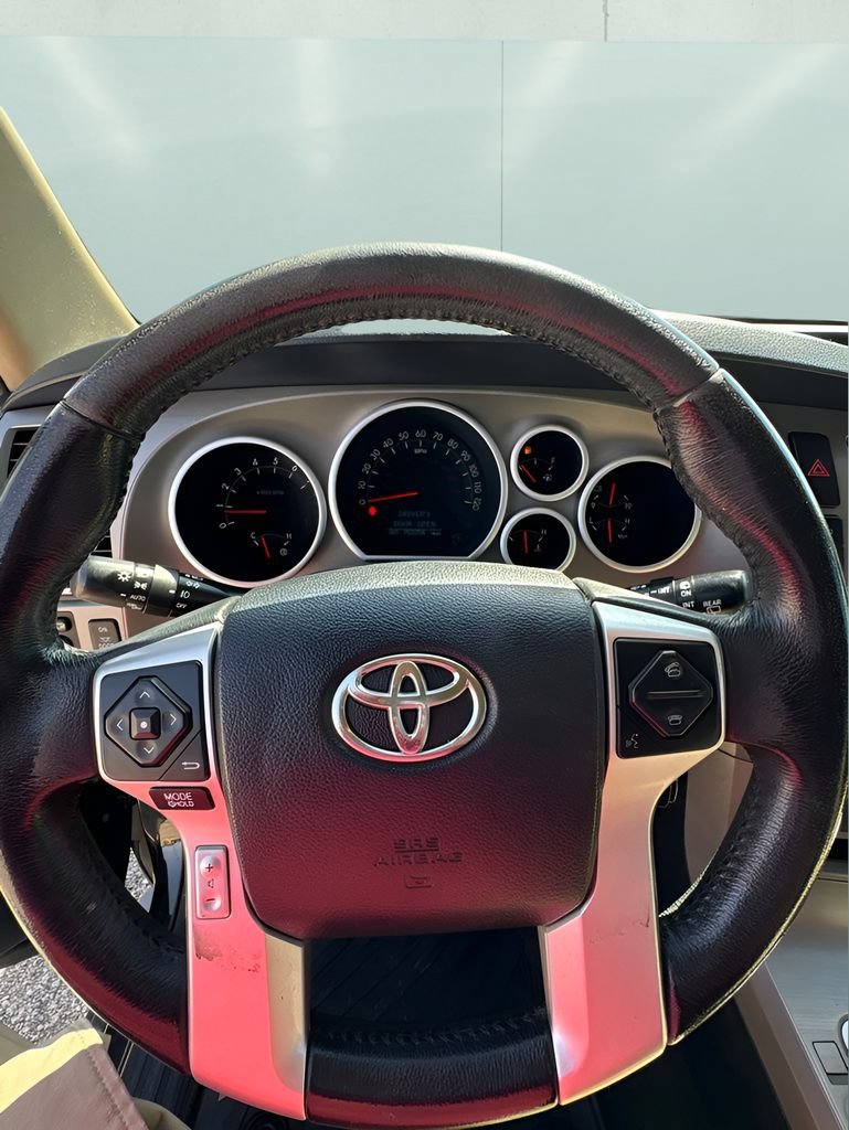 Used 2015 Toyota Sequoia Limited RWD image 29