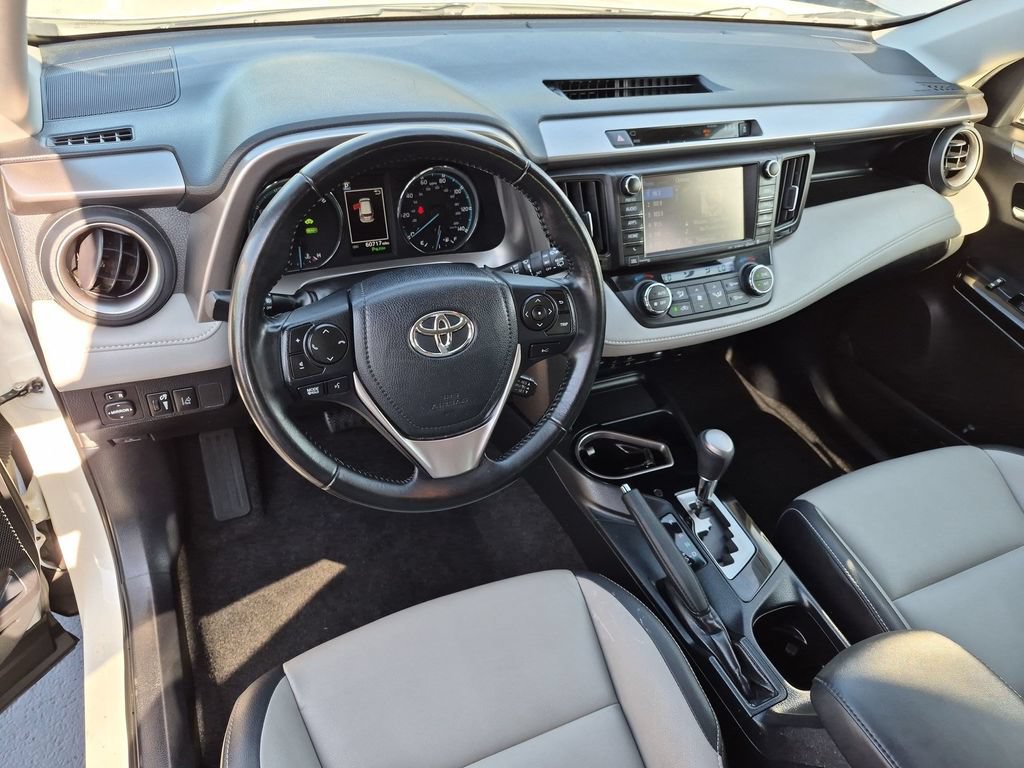 Used 2018 Toyota RAV4 Limited w/ Advanced Technology Package AWD/4WD image 10