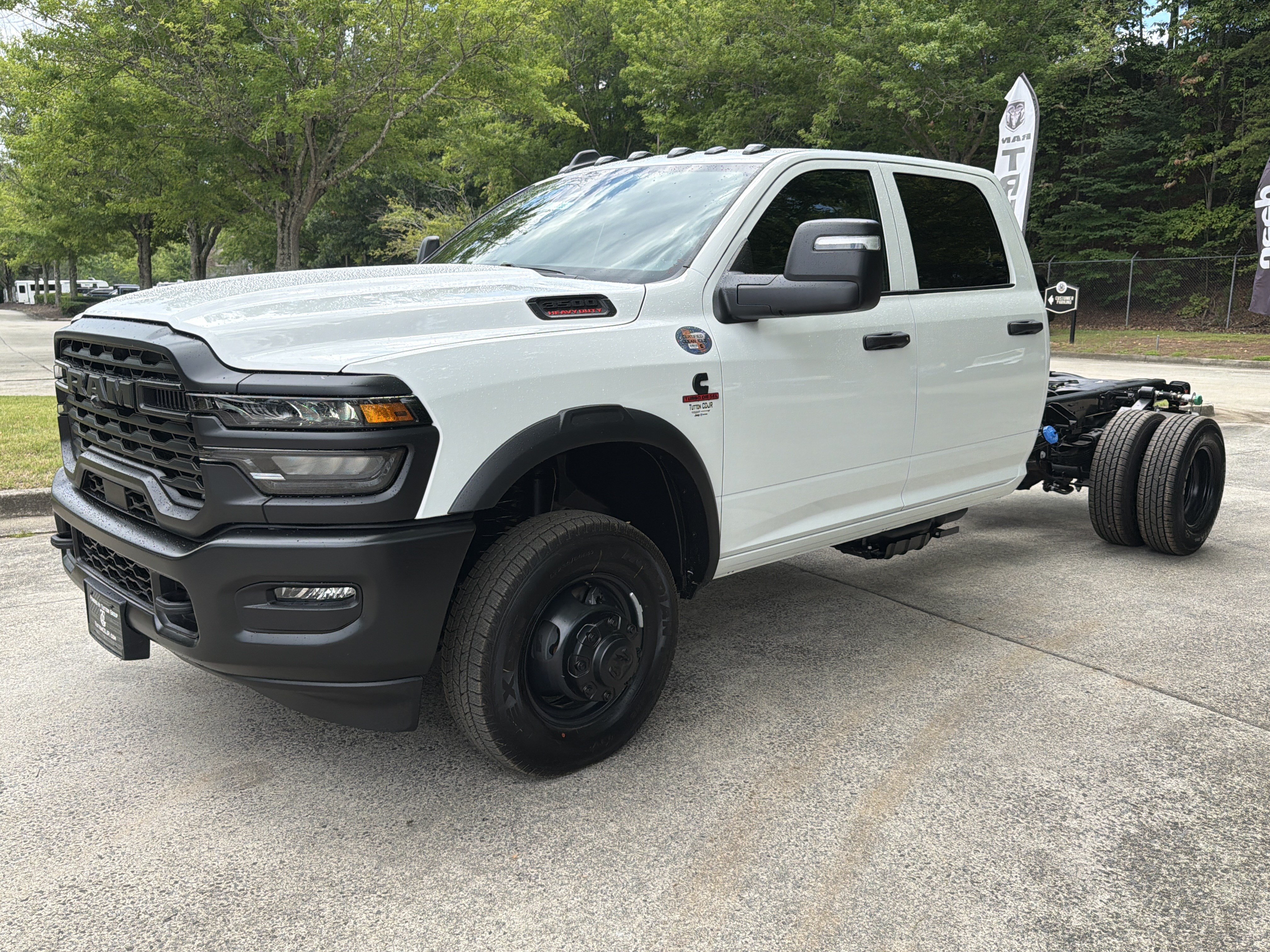 New 2026 RAM 3500 Tradesman AWD/4WD image 3
