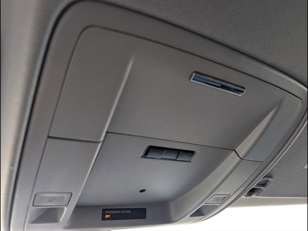 Used 2018 Chevrolet Silverado 1500 LT w/ All Star Edition image 20