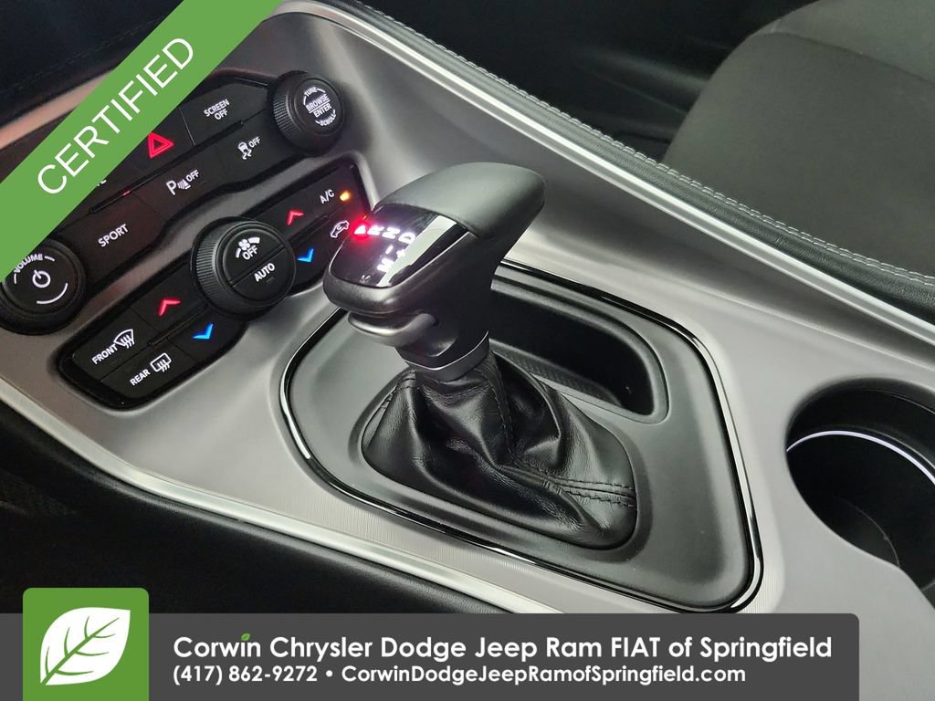 Used 2022 Dodge Challenger R/T w/ Shaker Package RWD image 28