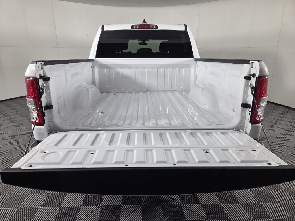 Used 2023 RAM 1500 Big Horn AWD/4WD image 26
