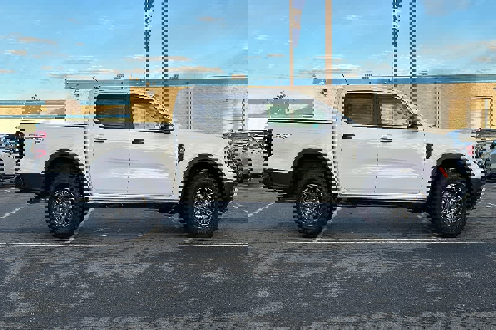 New 2025 Ford Ranger XLT w/ Equipment Group 301A High image 8