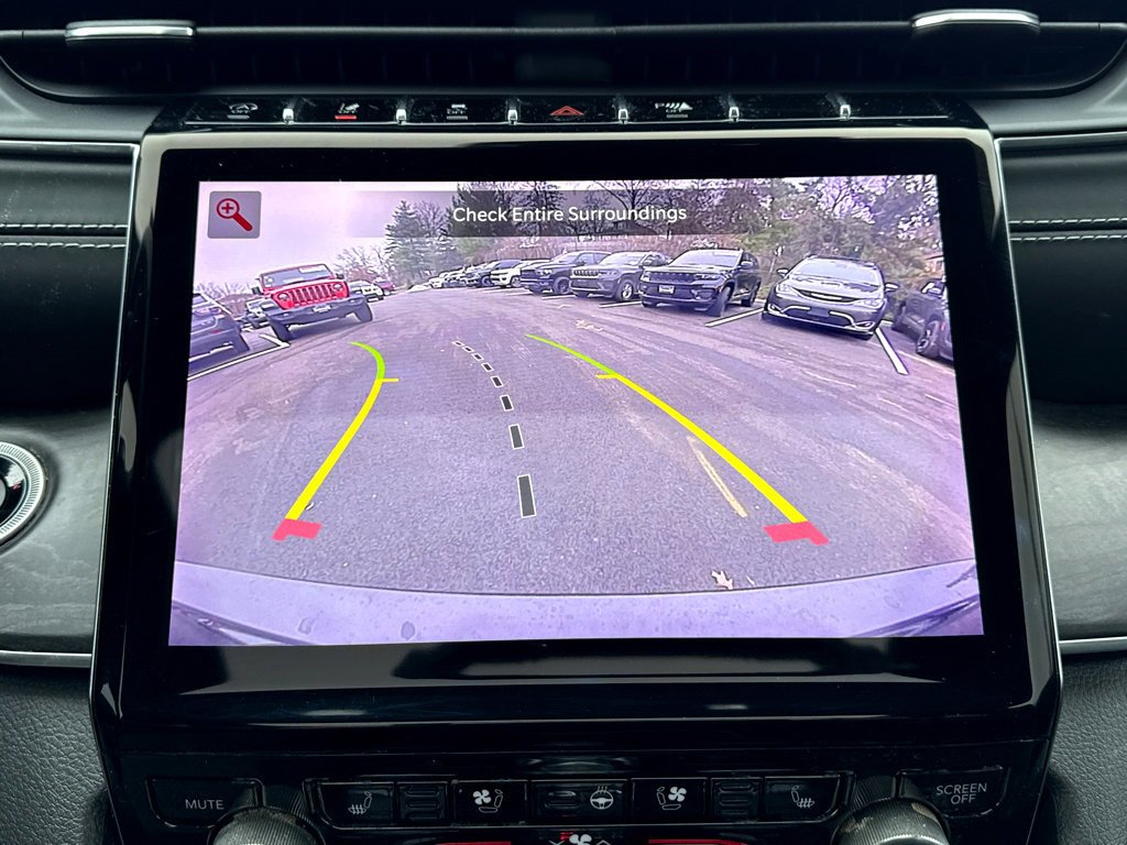 Used 2022 Jeep Grand Cherokee L Overland w/ Luxury Tech Group IV image 22