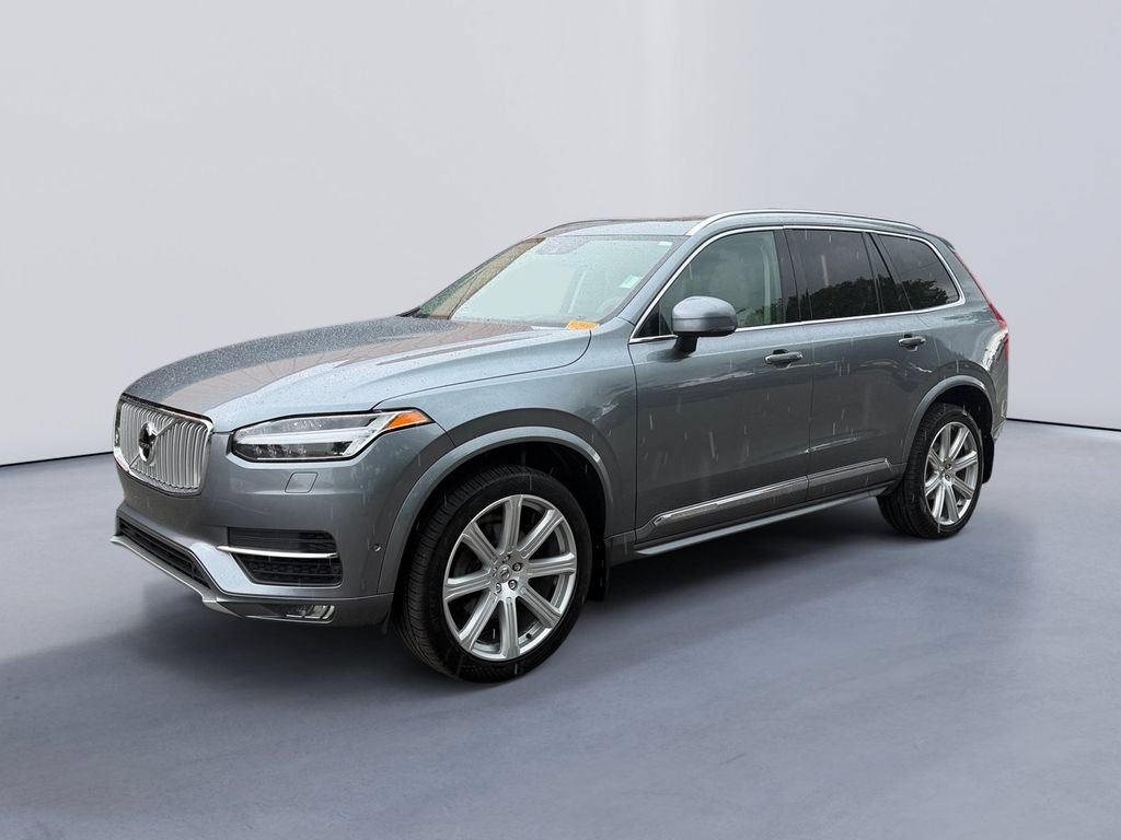 Used 2017 Volvo XC90 T6 Inscription w/ Vision Package AWD/4WD image 7
