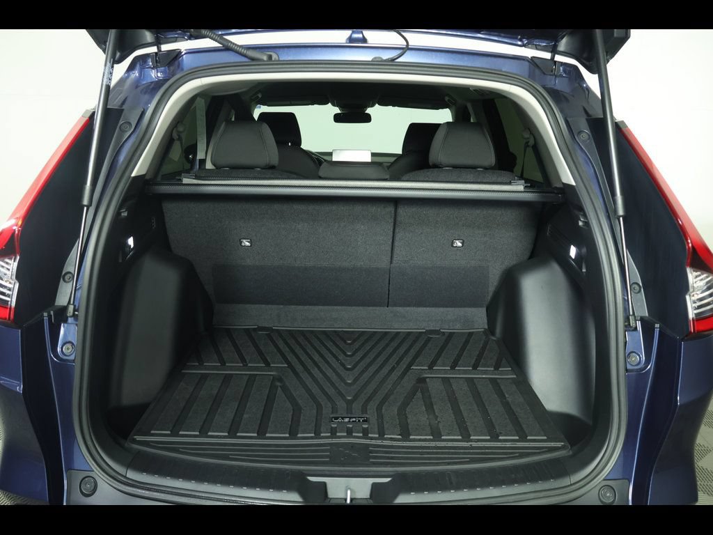 Used 2025 Honda CR-V LX image 10