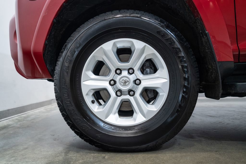 Used 2024 Toyota 4Runner SR5 Premium AWD/4WD image 11