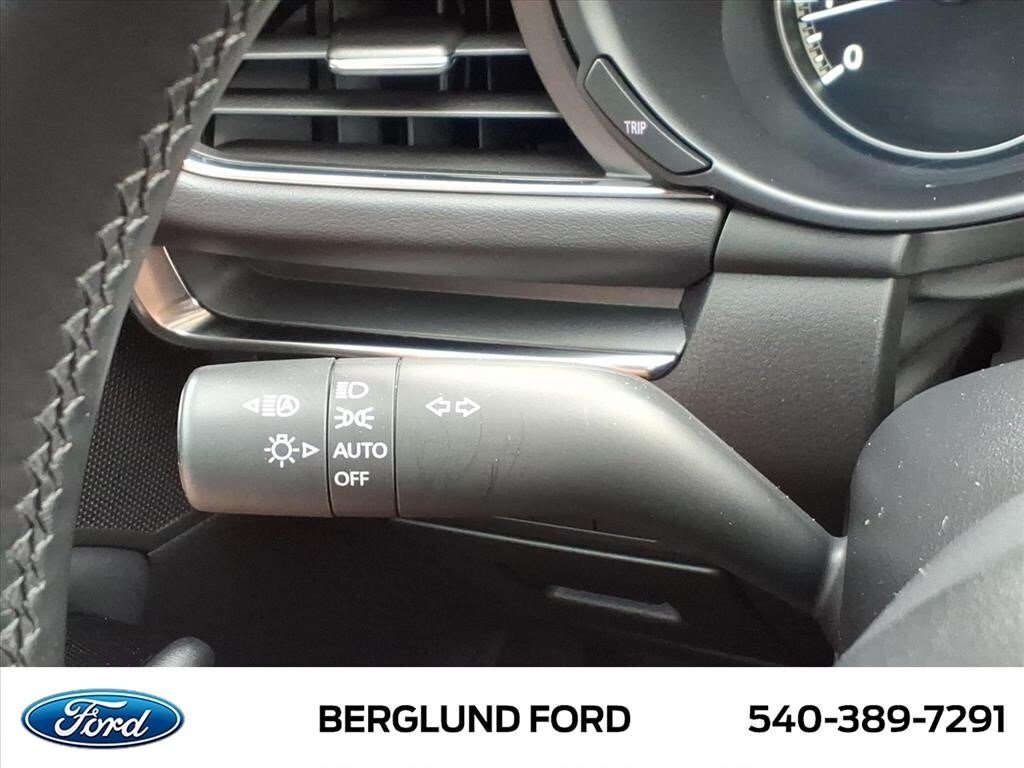 Used 2025 MAZDA MAZDA3 s FWD image 35