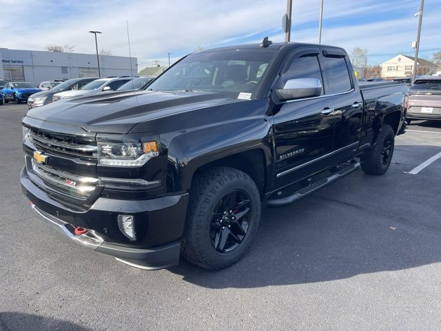 Used 2018 Chevrolet Silverado 1500 LTZ Z71 w/ LTZ Plus Package image 3