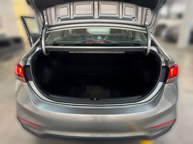Used 2022 Hyundai Accent SE FWD image 20