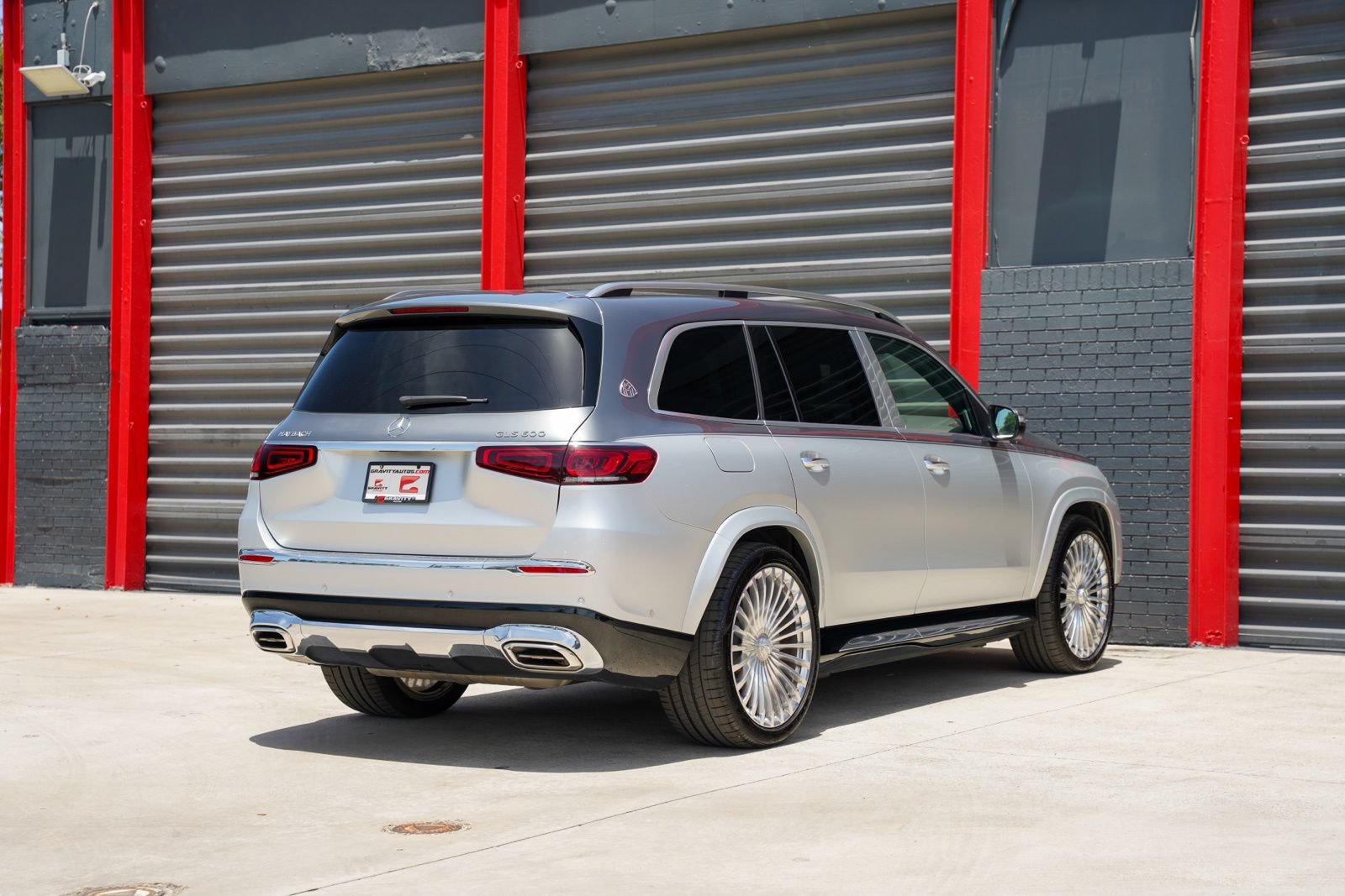 Used 2021 Mercedes-Benz Maybach GLS 600 4MATIC image 6