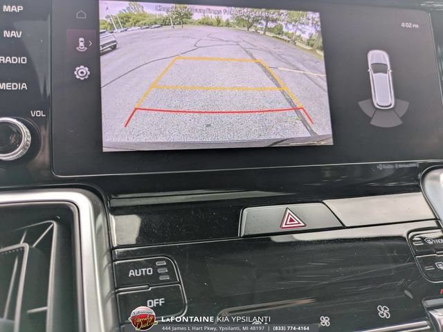 Certified 2022 Kia Sorento S w/ Panoramic Sunroof Package AWD/4WD image 26
