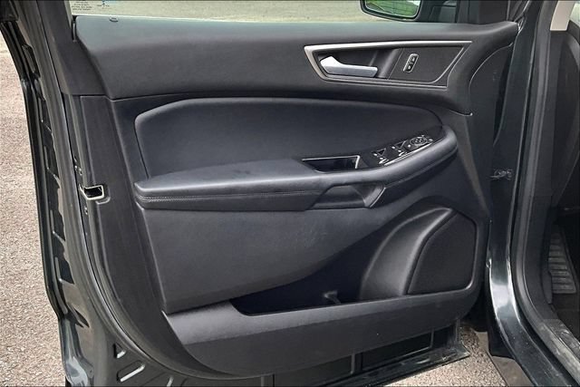 Used 2015 Ford Edge SEL w/ Equipment Group 201A FWD image 18