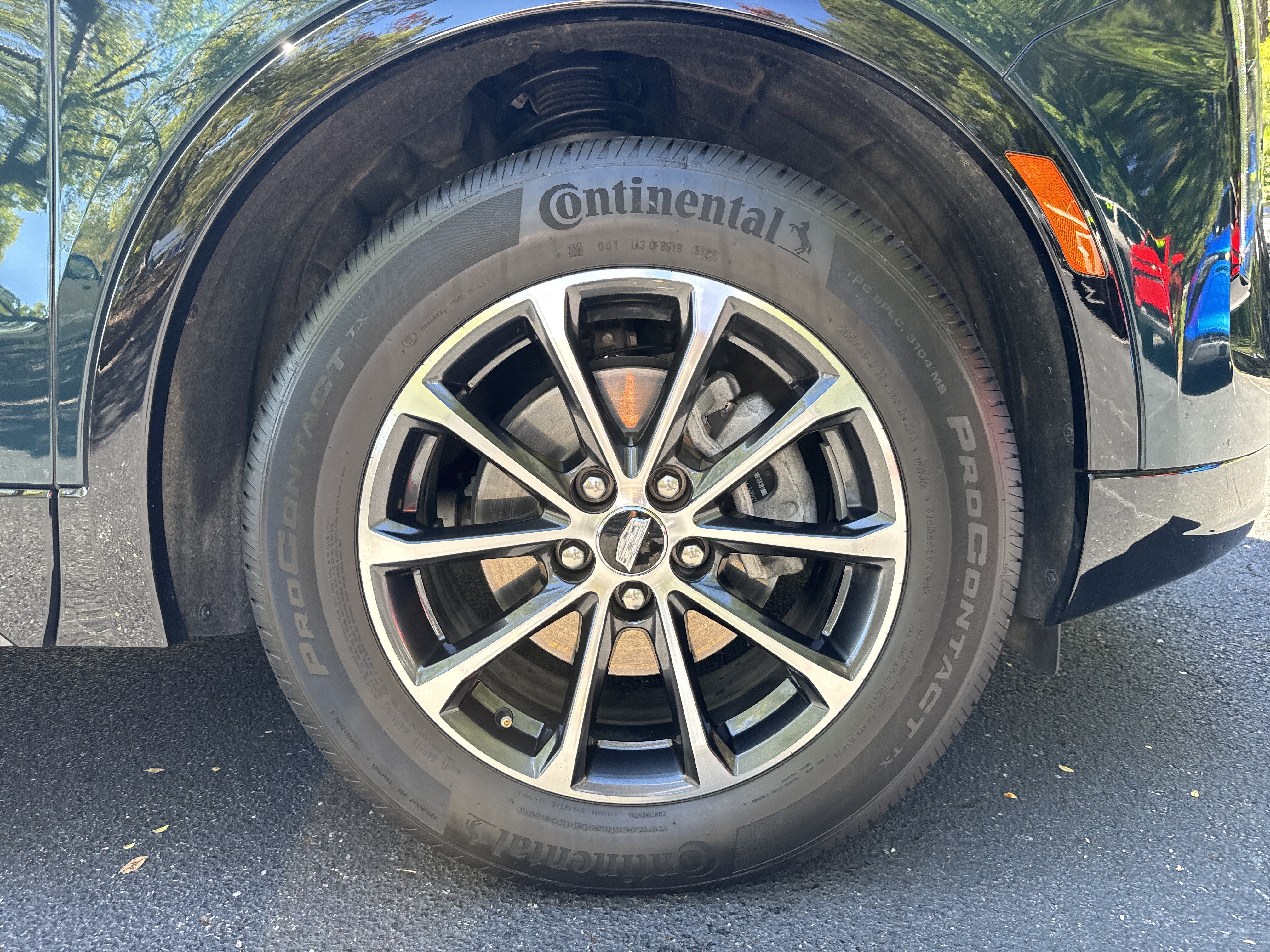 Used 2024 Cadillac XT4 Sport w/ Active Safety Package AWD/4WD image 11
