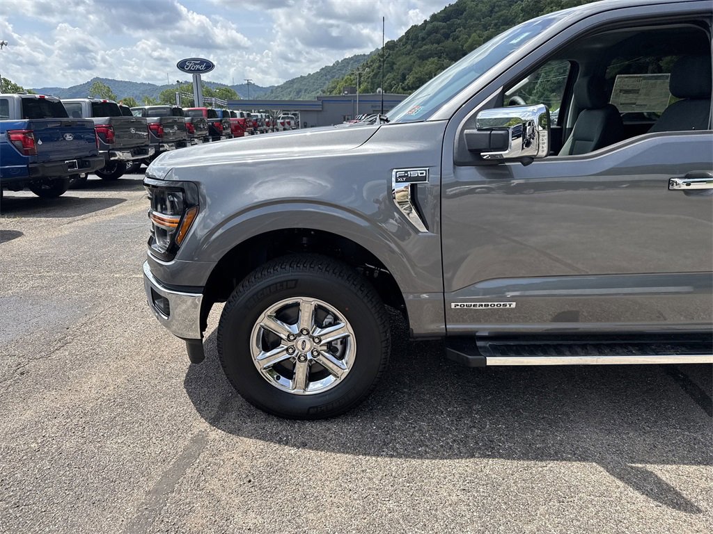 New 2025 Ford F150 XLT w/ Equipment Group 302A MID image 11