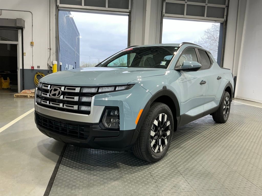 Used 2026 Hyundai Santa Cruz SEL image 2