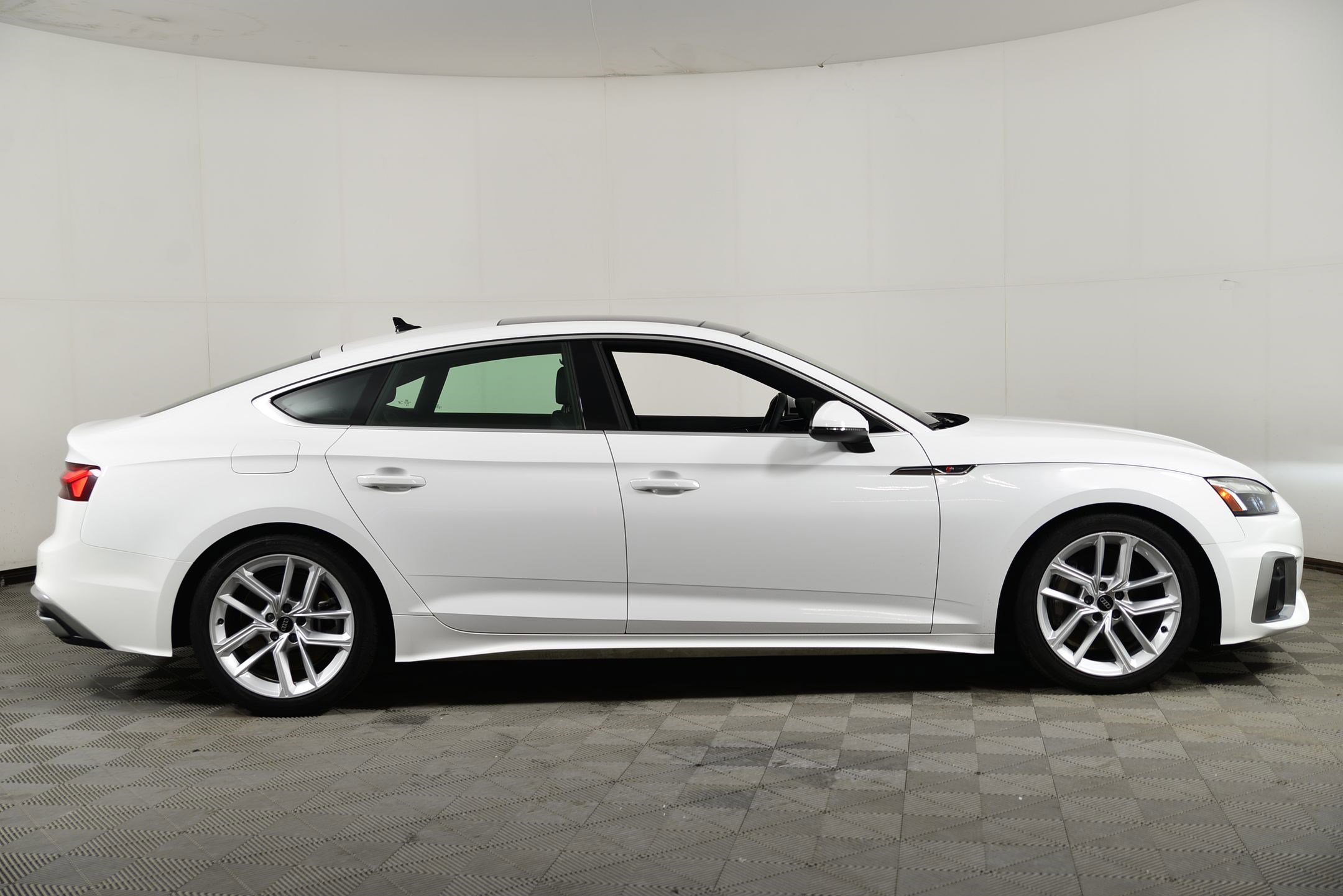 Certified 2023 Audi A5 2.0T Premium w/ Convenience Package image 8