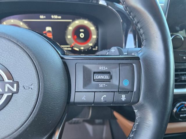 Used 2022 Nissan Pathfinder Platinum w/ Cargo Package AWD/4WD image 21