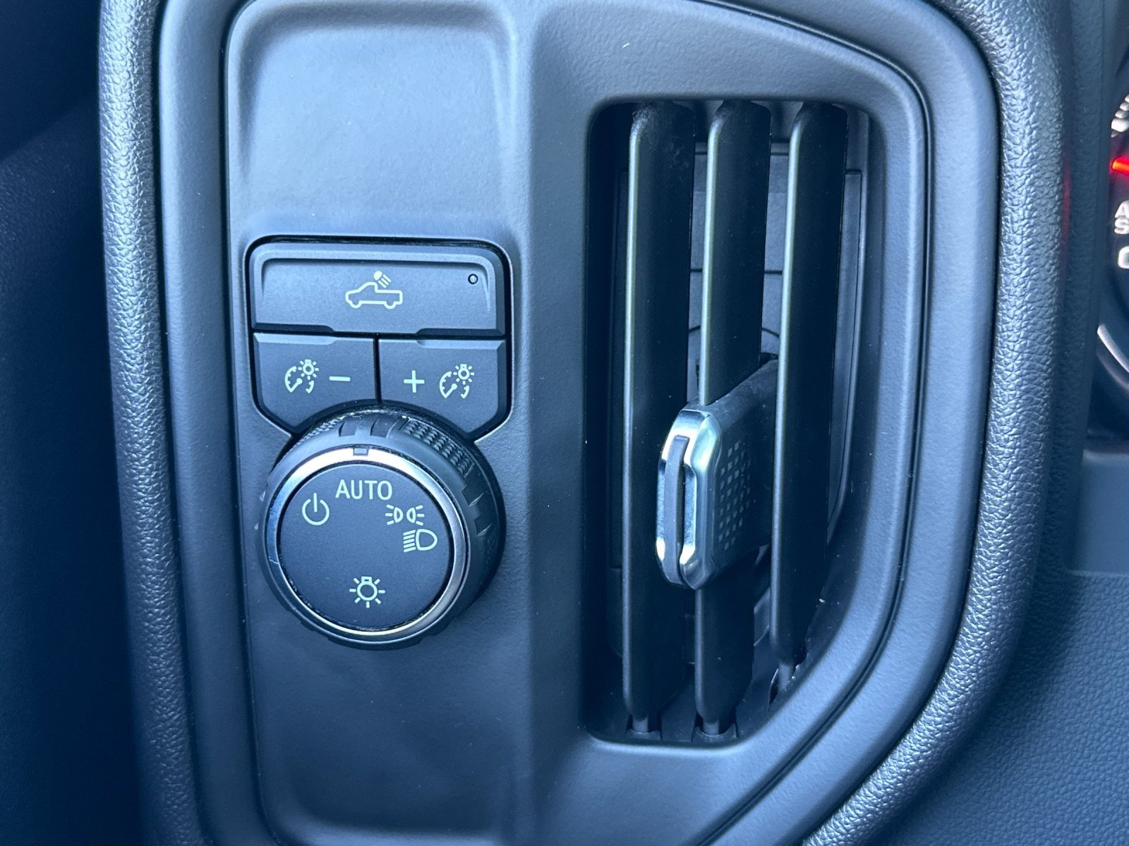 Used 2024 Chevrolet Silverado 1500 W/T w/ WT Fleet Convenience Package image 26