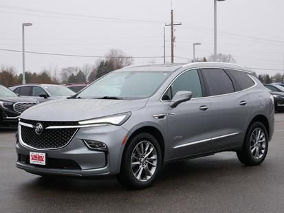 Used 2024 Buick Enclave Avenir w/ Avenir Technology Package image 30