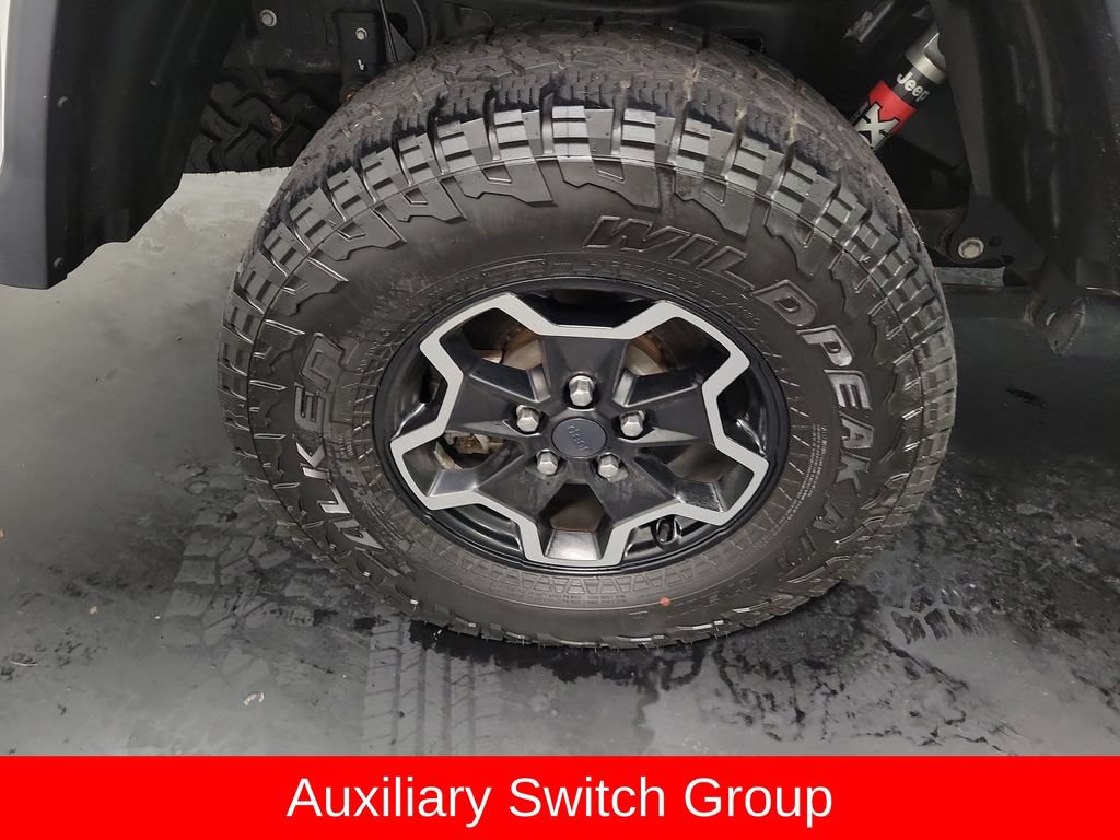 Used 2020 Jeep Gladiator Rubicon AWD/4WD image 12