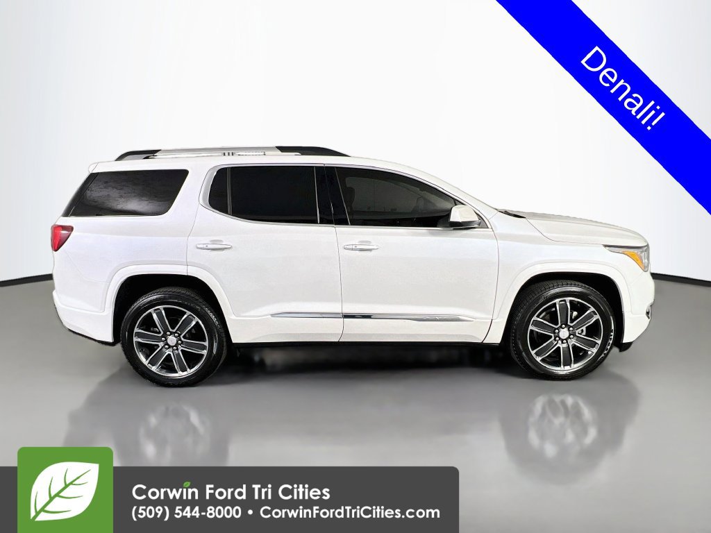 Used 2019 GMC Acadia Denali w/ Technology Package AWD/4WD image 19