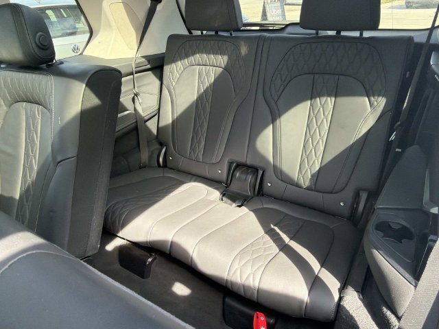 Used 2023 BMW X7 xDrive40i w/ Premium Package AWD/4WD image 15
