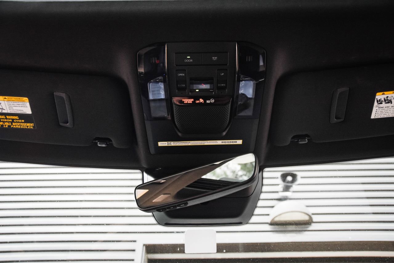 Used 2025 Lexus GX 550 image 20