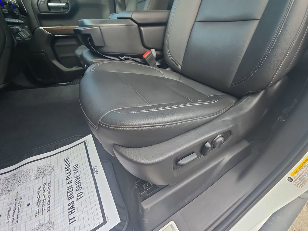 Used 2021 Chevrolet Silverado 1500 LT w/ Z71 Off-Road Package image 22