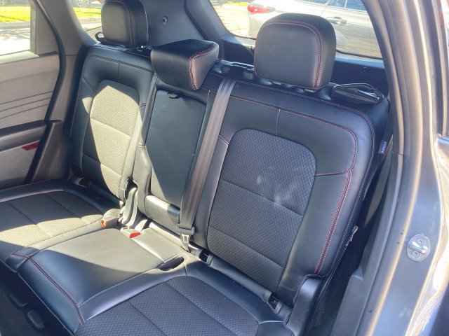 Used 2024 Ford Escape ST-Line w/ Tech Pack #1 AWD/4WD image 24