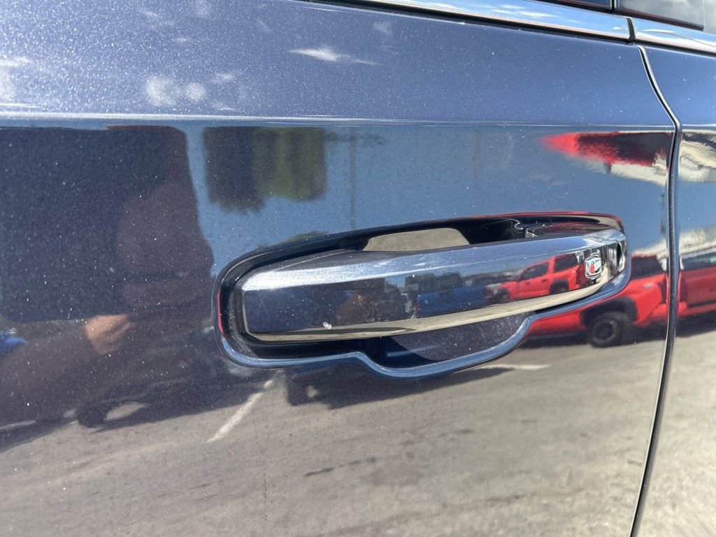 Used 2023 Chevrolet Tahoe LT image 19