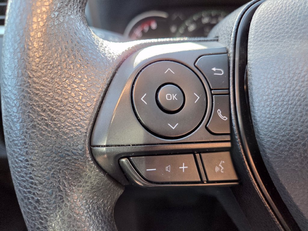 Used 2023 Toyota RAV4 XLE w/ Convenience Package FWD image 13