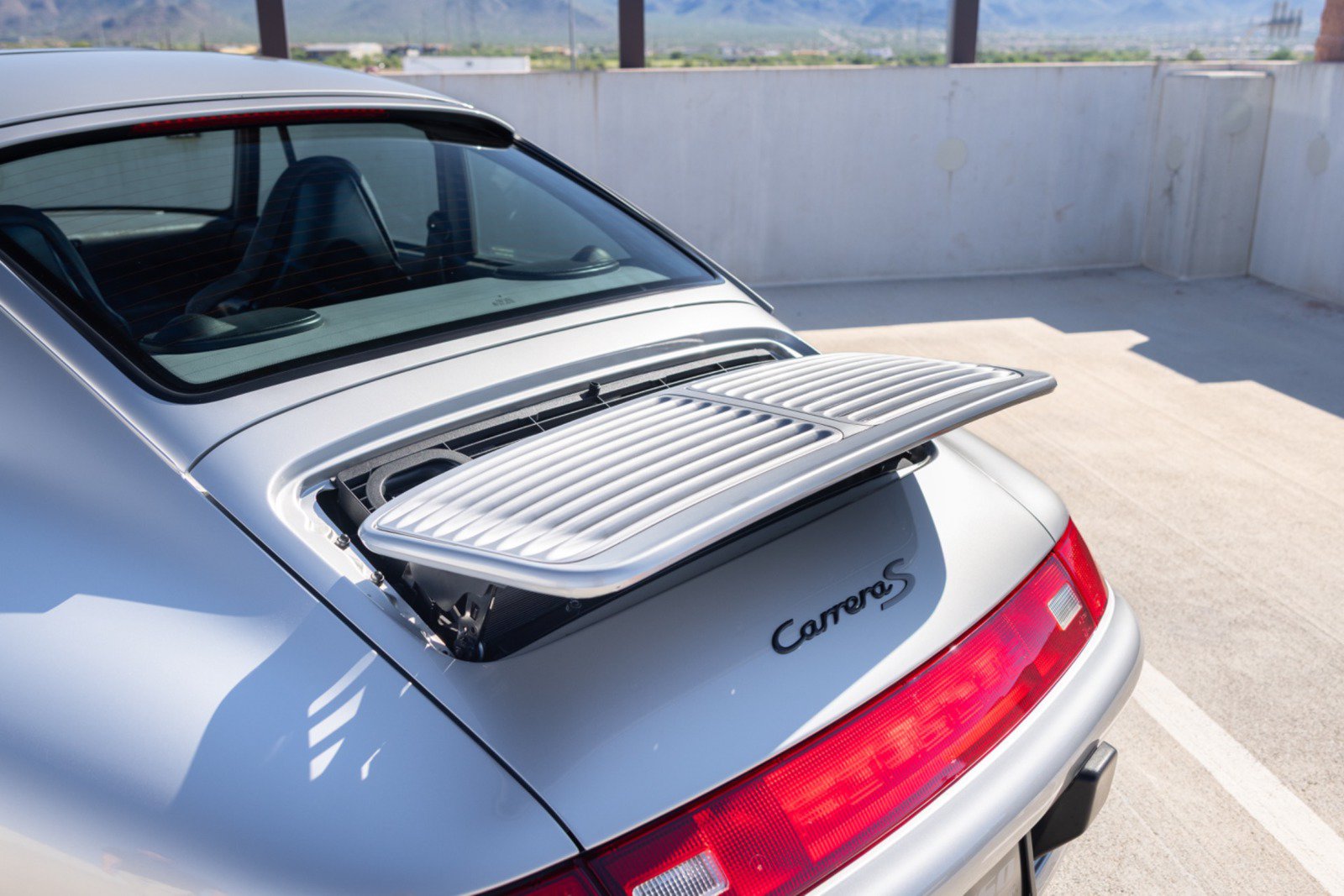 Used 1998 Porsche 911 Carrera S RWD image 31