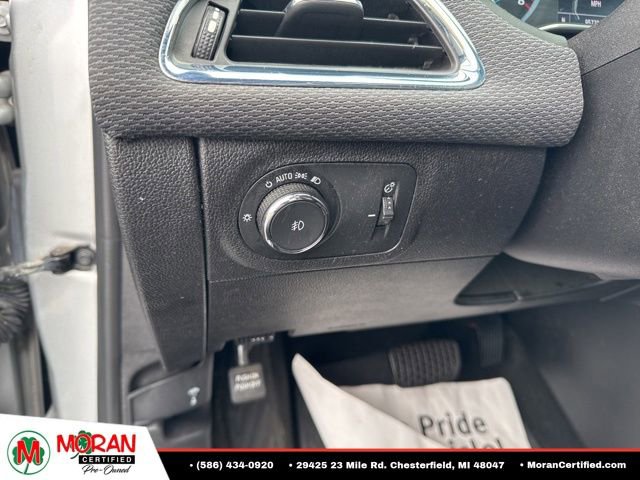 Used 2017 Chevrolet Cruze LT w/ Convenience Package FWD image 14
