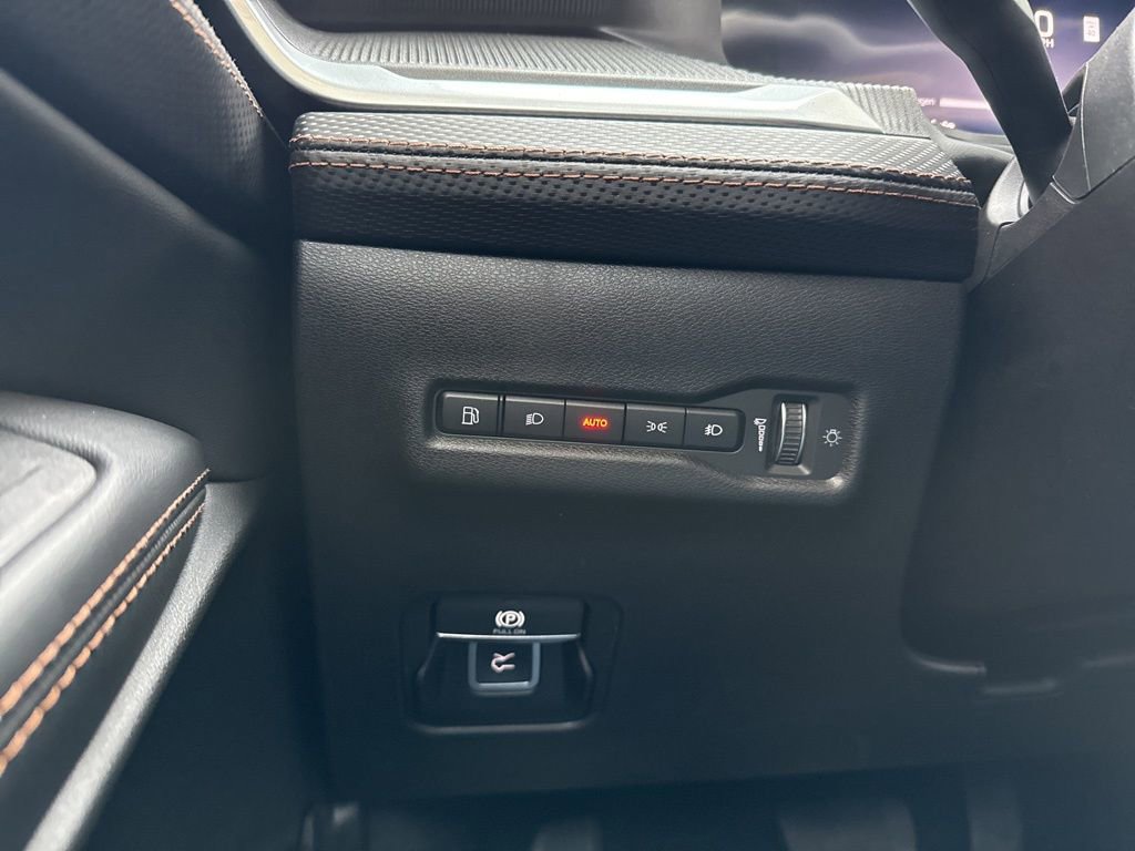 New 2026 Jeep Cherokee Overland w/ Advanced Pro Tech Group image 18