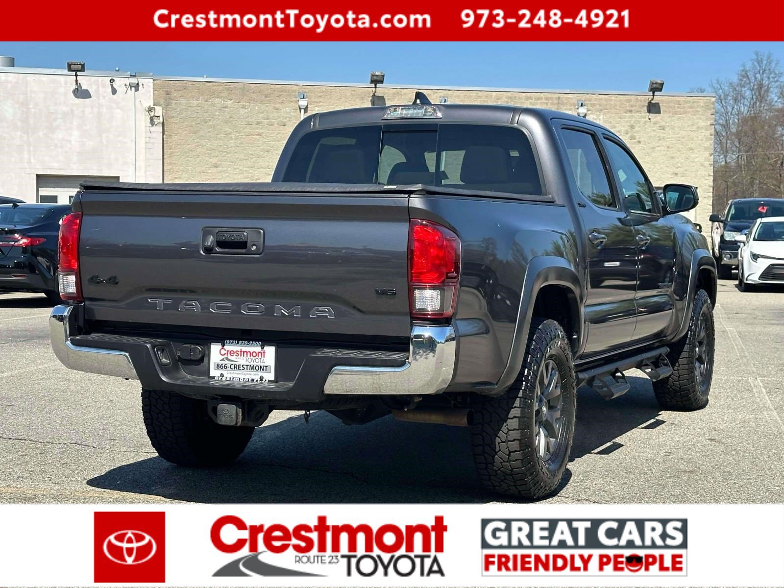 Certified 2023 Toyota Tacoma SR5 AWD/4WD image 3