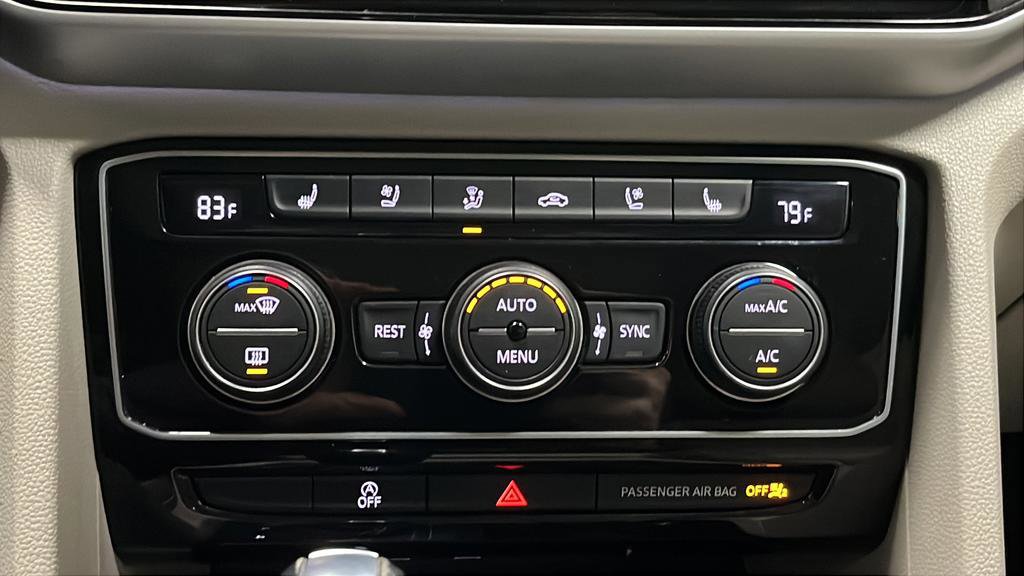 Used 2021 Volkswagen Atlas SEL Premium image 18