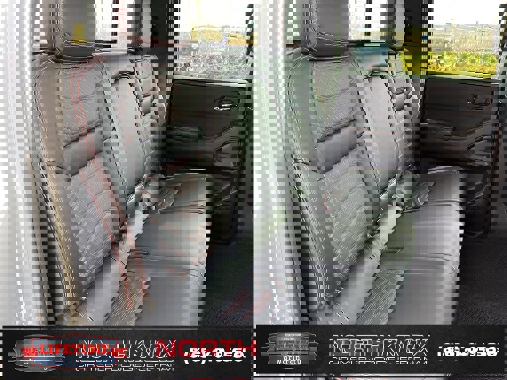 Used 2025 Nissan Frontier PRO-4X w/ Pro Premium Package image 24