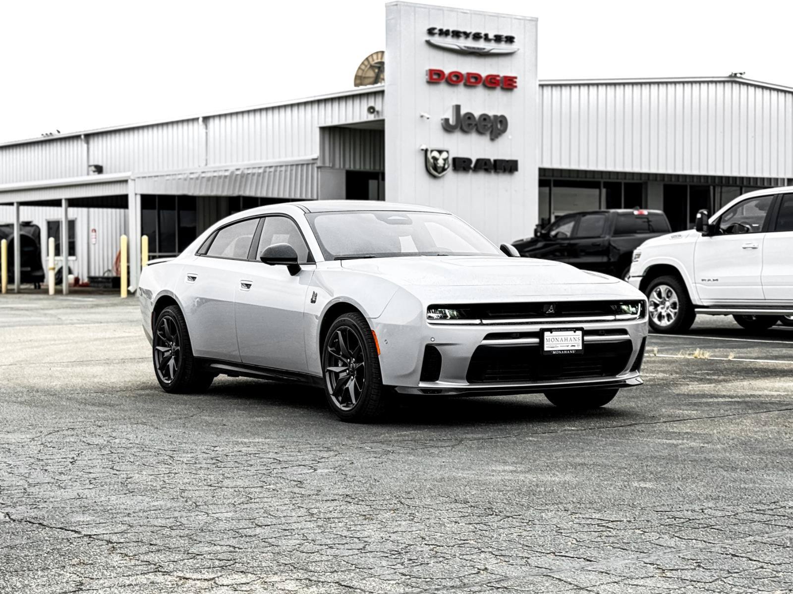 New 2026 Dodge Charger Scat Pack AWD/4WD image 3