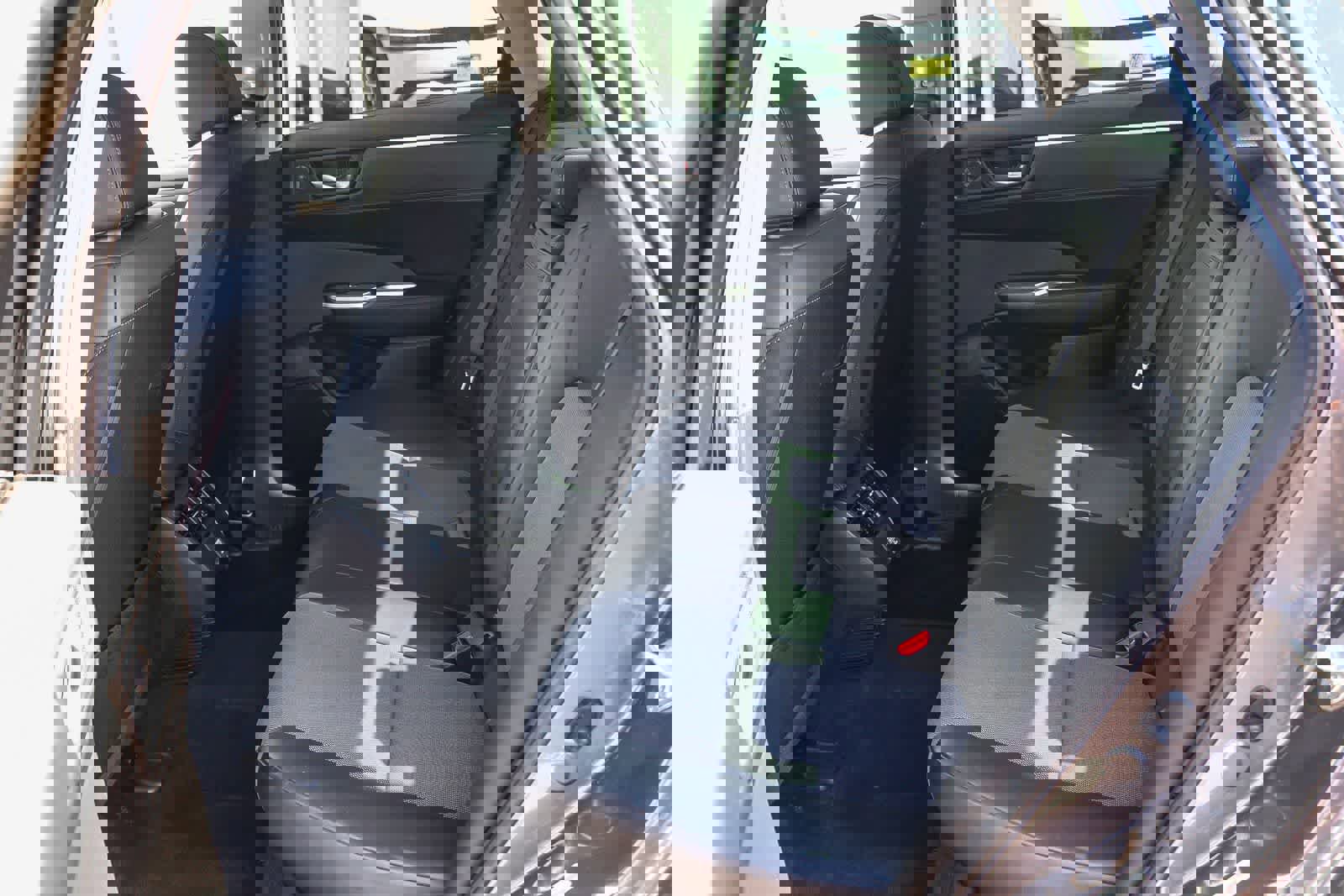 Used 2020 Honda Clarity Plug-In Hybrid image 17