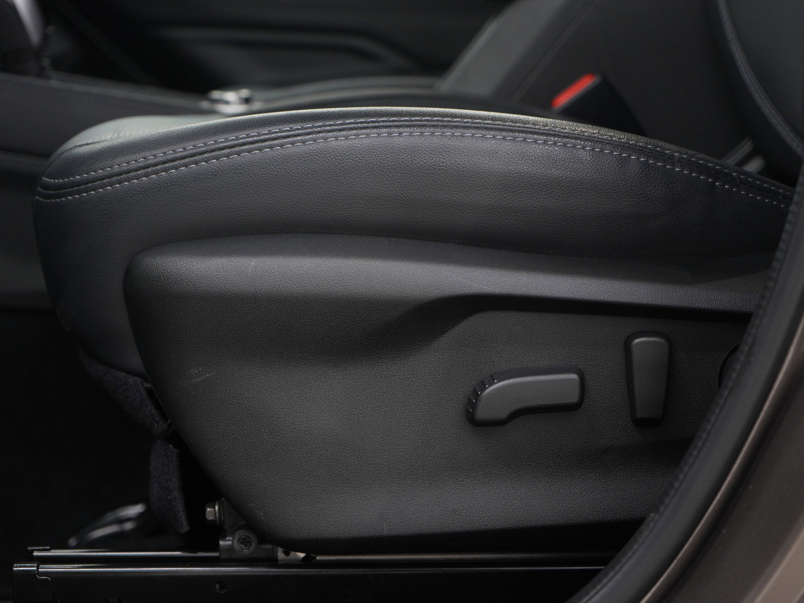 Used 2024 Subaru Forester Touring w/ Convenience Package image 23