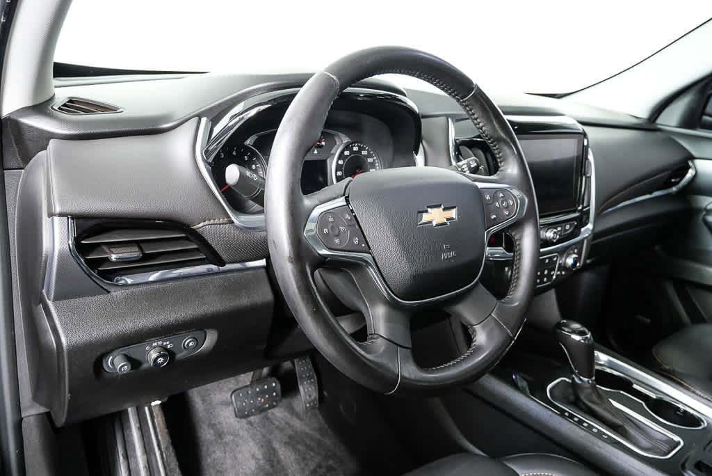 Used 2019 Chevrolet Traverse Premier w/ Driver Confidence II Package image 4
