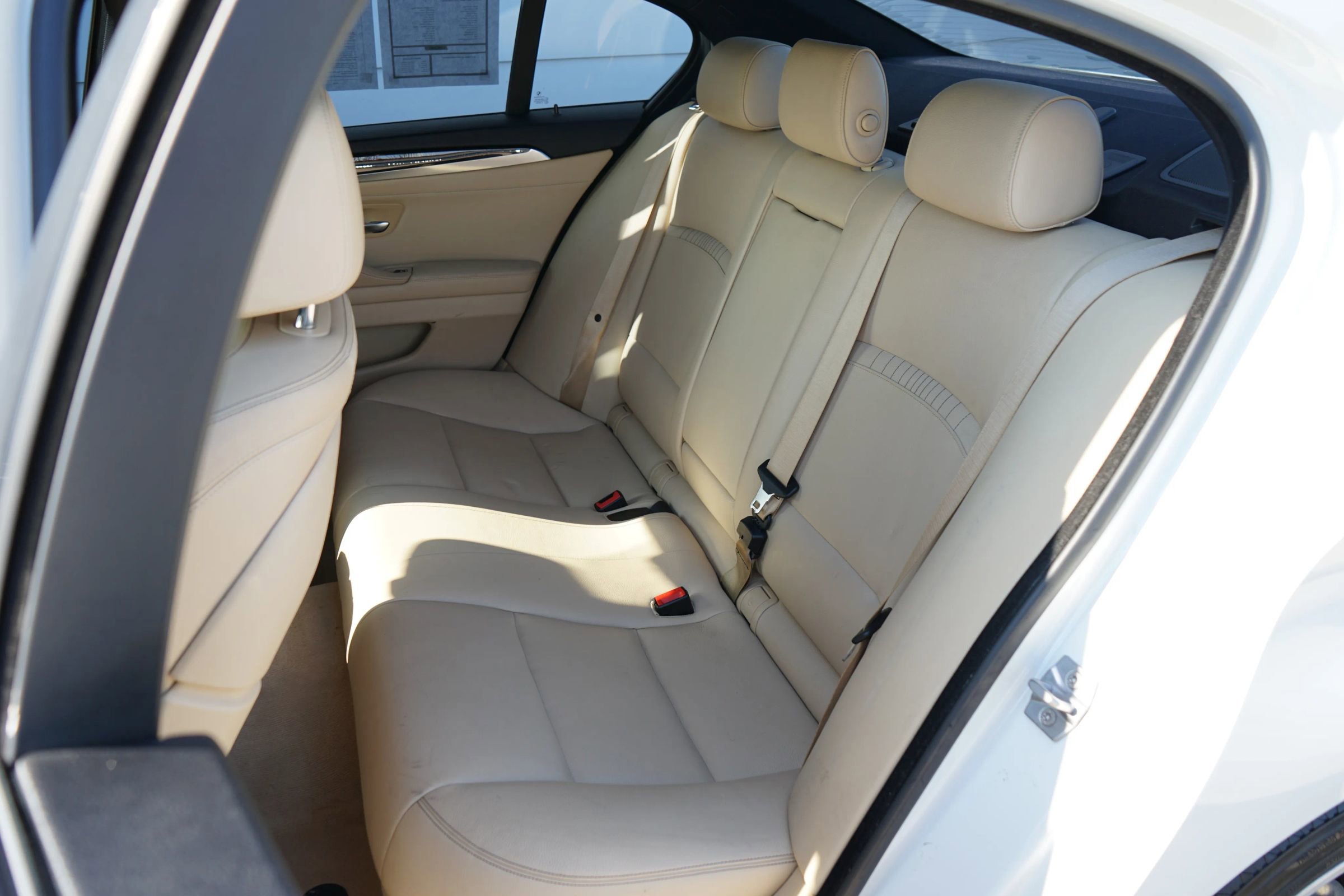 Used 2014 BMW 535i Sedan image 38