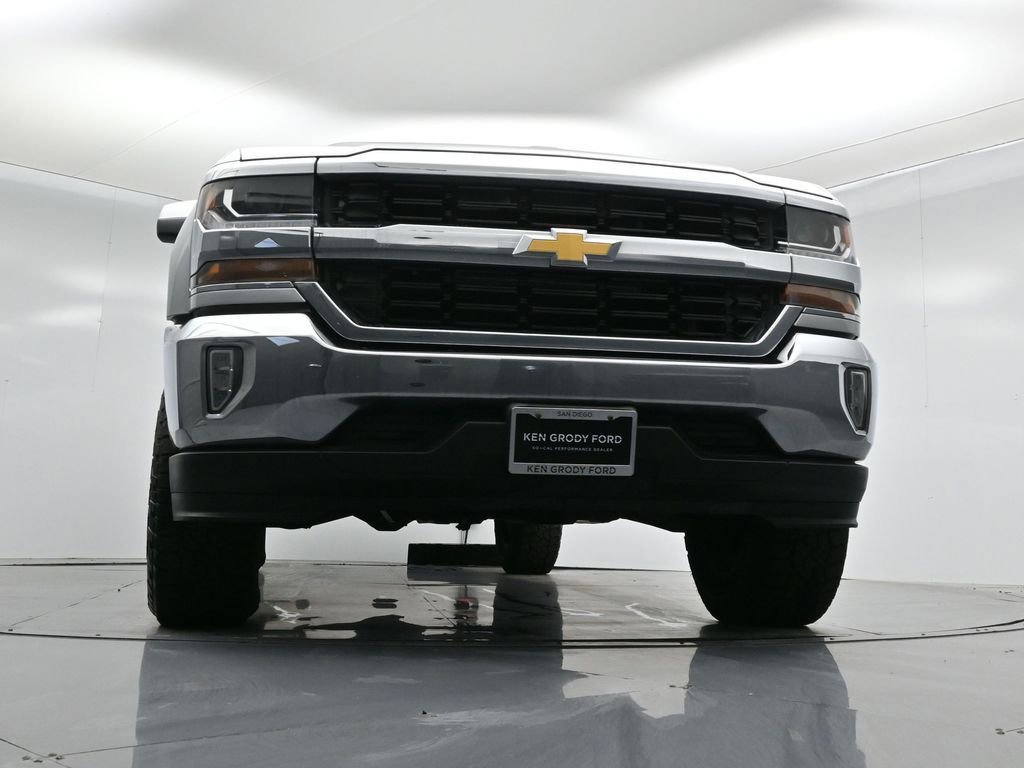 Used 2016 Chevrolet Silverado 1500 LT w/ All Star Edition image 42