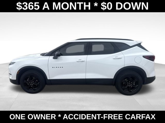 Used 2023 Chevrolet Blazer LT w/ Midnight/Sport Edition FWD image 2