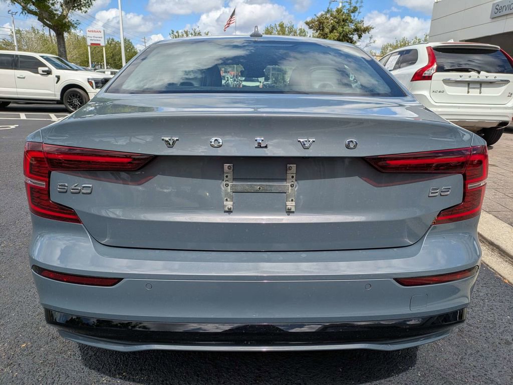 Used 2023 Volvo S60 B5 Core w/ Protection Package Premier image 5