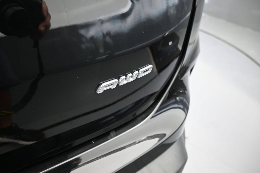Used 2024 Ford Edge Titanium AWD/4WD image 41