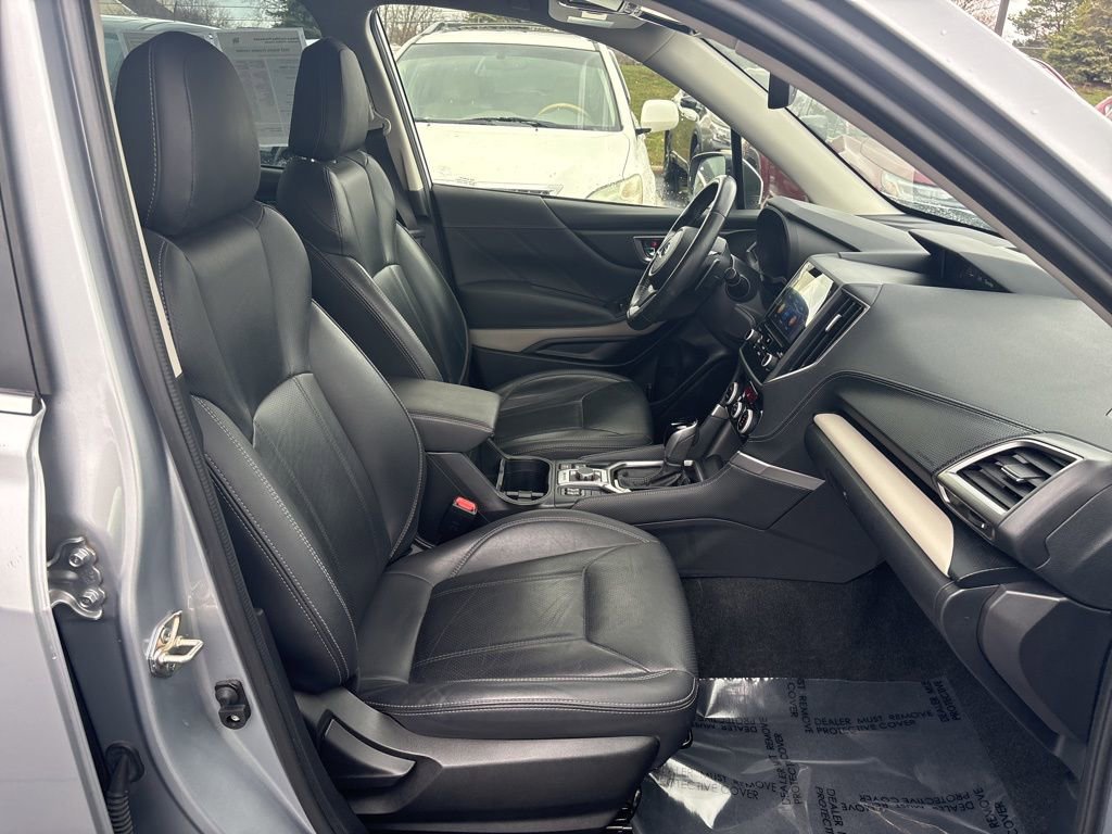 Certified 2023 Subaru Forester Limited AWD/4WD image 10