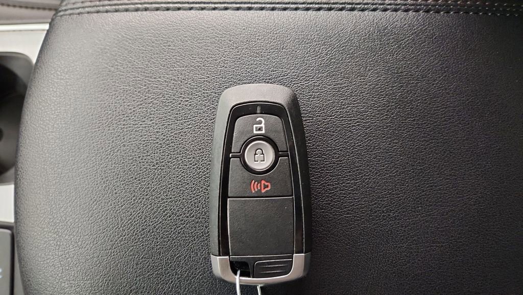 Certified 2022 Ford Edge SEL AWD/4WD image 19